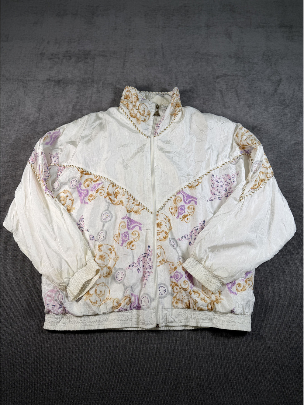 Casual Isle XL White Nylon Vintage Windbreaker Jacket with Purple and Gold Ornue